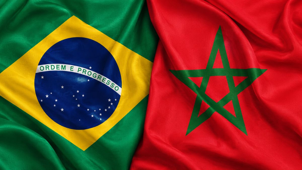 Imagem da bandeira do Brasil e do Marrocos para ilustrar uma matéria jornalística sobre as exportações dos dois países.