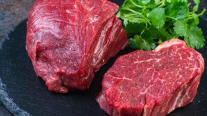 Carne brasileira: o risco de superbactérias que levou a UE a agir