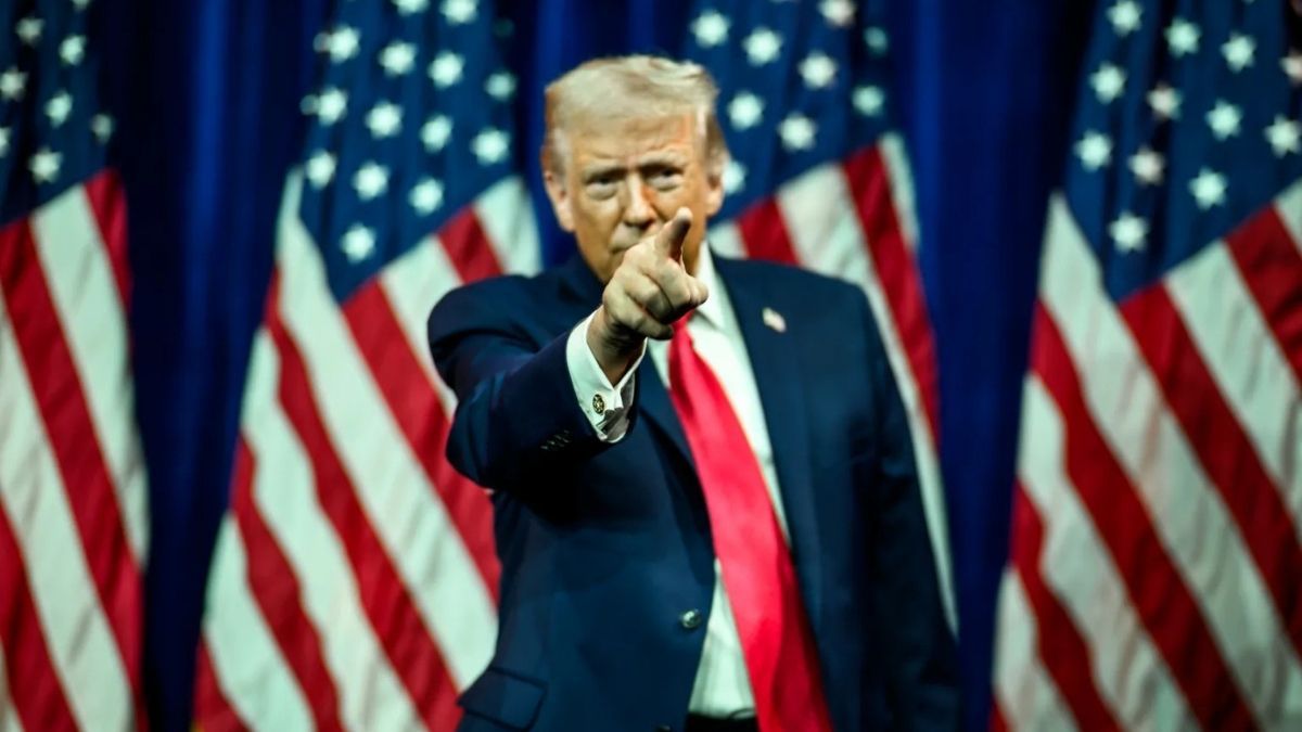 Imagem da Donald Trump, presidente dos Estados Unidos para ilustrar uma matéria jornalística sobre o trabalho forçado e as novas tarifas dos EUA que impacto o Brasil.