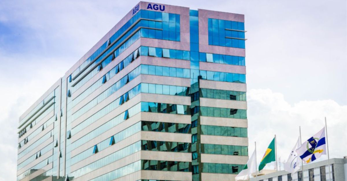 Compra e venda de precatórios: fachada do edifício da Advocacia-Geral da União (AGU), órgão que criou novas regras para registro e fiscalização das operações.
