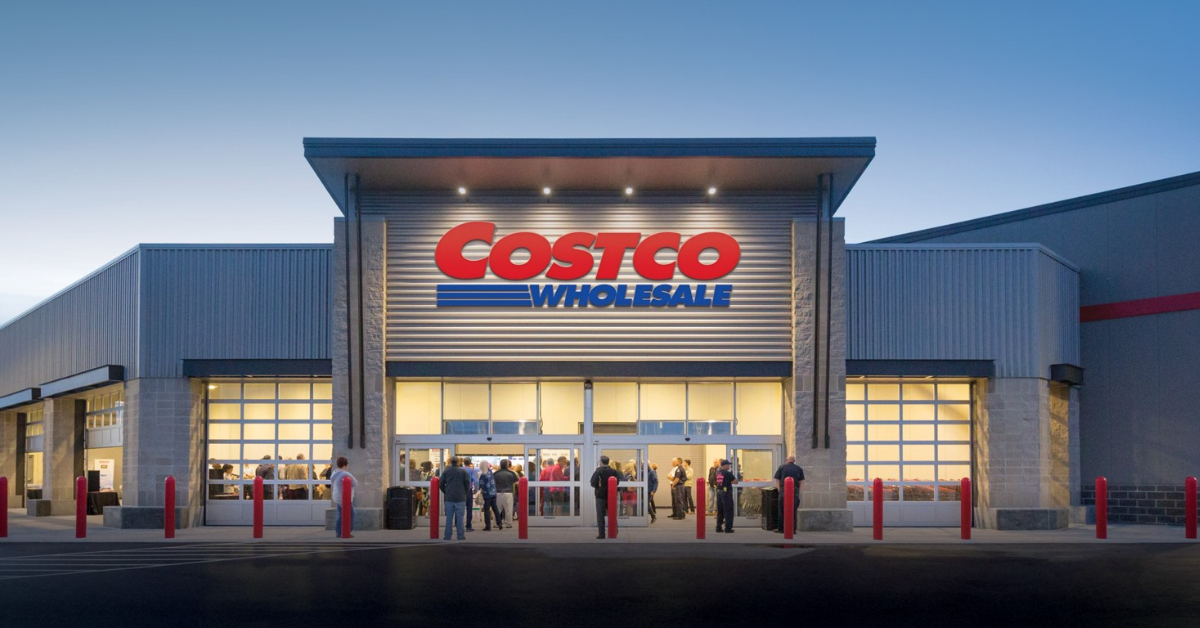 O Costco transformou as assinaturas dos associados em uma fonte permanente de receita, estratégia que ajuda a sustentar preços mais baixos nas lojas.
