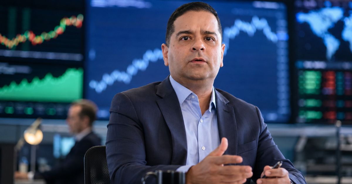 Cristiano Oliveira ilustra relatório do Banco Pine sobre juros nos EUA, dólar e crédito no Brasil