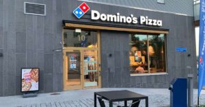 Expansão da Domino’s no Brasil aposta onde grandes redes ainda têm espaço limitado