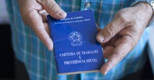 Geração de empregos no Brasil cai ao pior nível para maio desde 2020