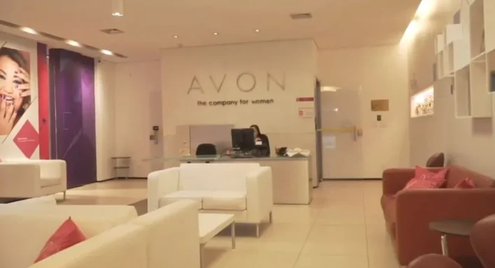 Recuperação judicial da Avon nos EUA; reorganização judicial da Avon.