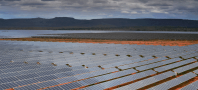 Banco Nacional de Densenvolvimento realiza parceria público-privada para viabilizar nova usina solar em Irecê, na Bahia. (Foto ilustrativa: Carl de SouzaAFP/Wikimedia Commons)