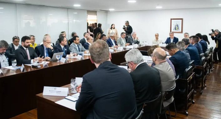 Casa Civil anuncia recursos para enfrentamento das queimadas pelo país