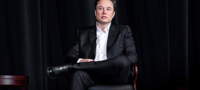 Elon Musk anuncia doação milionária a Donald Trump, que concorre a presidência dos EUA pelo partido republicano. (Foto: Trevor Cokley/Wikimedia Commons)