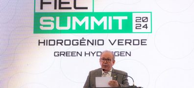 Discussões sobre Hidrogênio Verde no FIEC Summit.