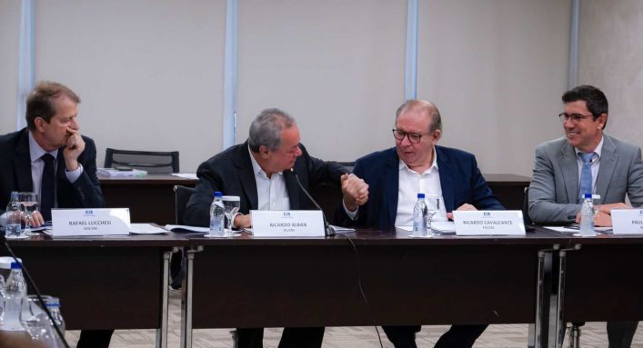 Presidente da FIEC e Diretor Institucional do IEL Nacional, Ricardo Cavalcante,  e o Presidente da CNI e Diretor-Geral do IEL Nacional, Ricardo Alban. (Foto: Divulgação)