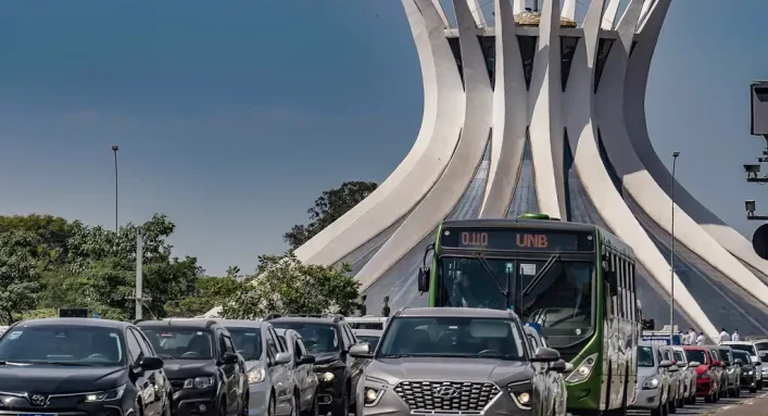 Setor automotivo - veículos - carros - seguro automotivo