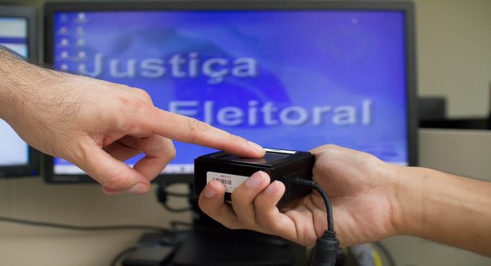 TRE-RJ e Detran juntos pela biometria nas eleições. (Foto: Divulgação/Justiça Eleitoral)